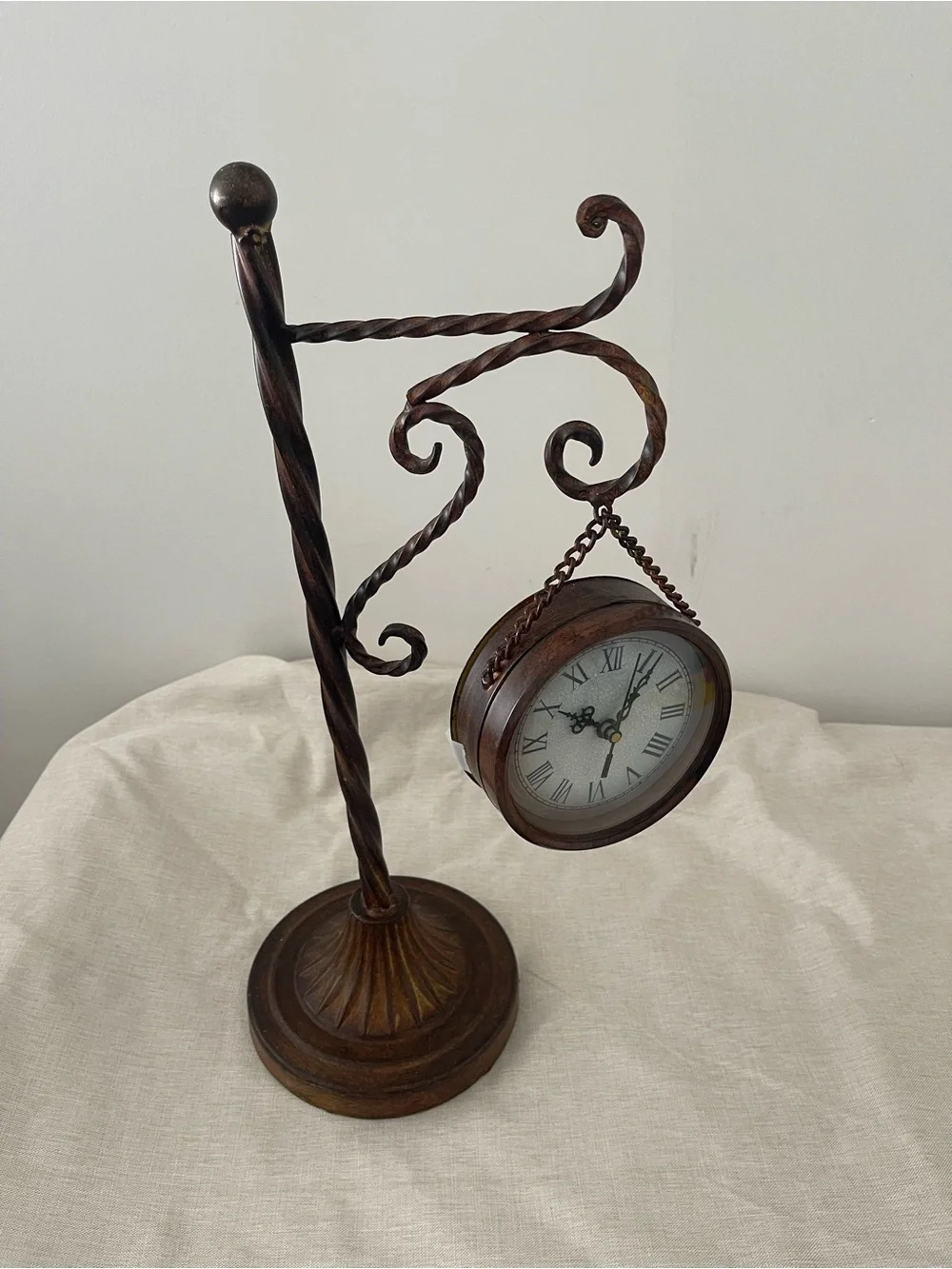 Decorative Brown Hanging Table Clock Stand - Unbranded None Working